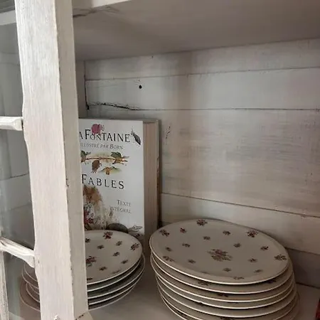 Un Fabuleux Decor Pour Un Chaleureux Appartamento Parigi