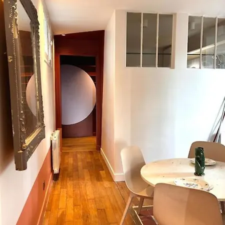 Appartamento Un Fabuleux Decor Pour Un Chaleureux Parigi